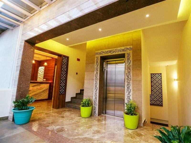 Hotel Tranquil Манипала Екстериор снимка