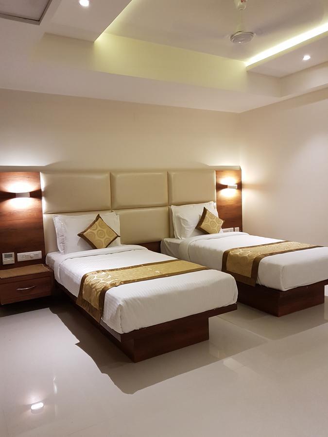 Hotel Tranquil Манипала Екстериор снимка